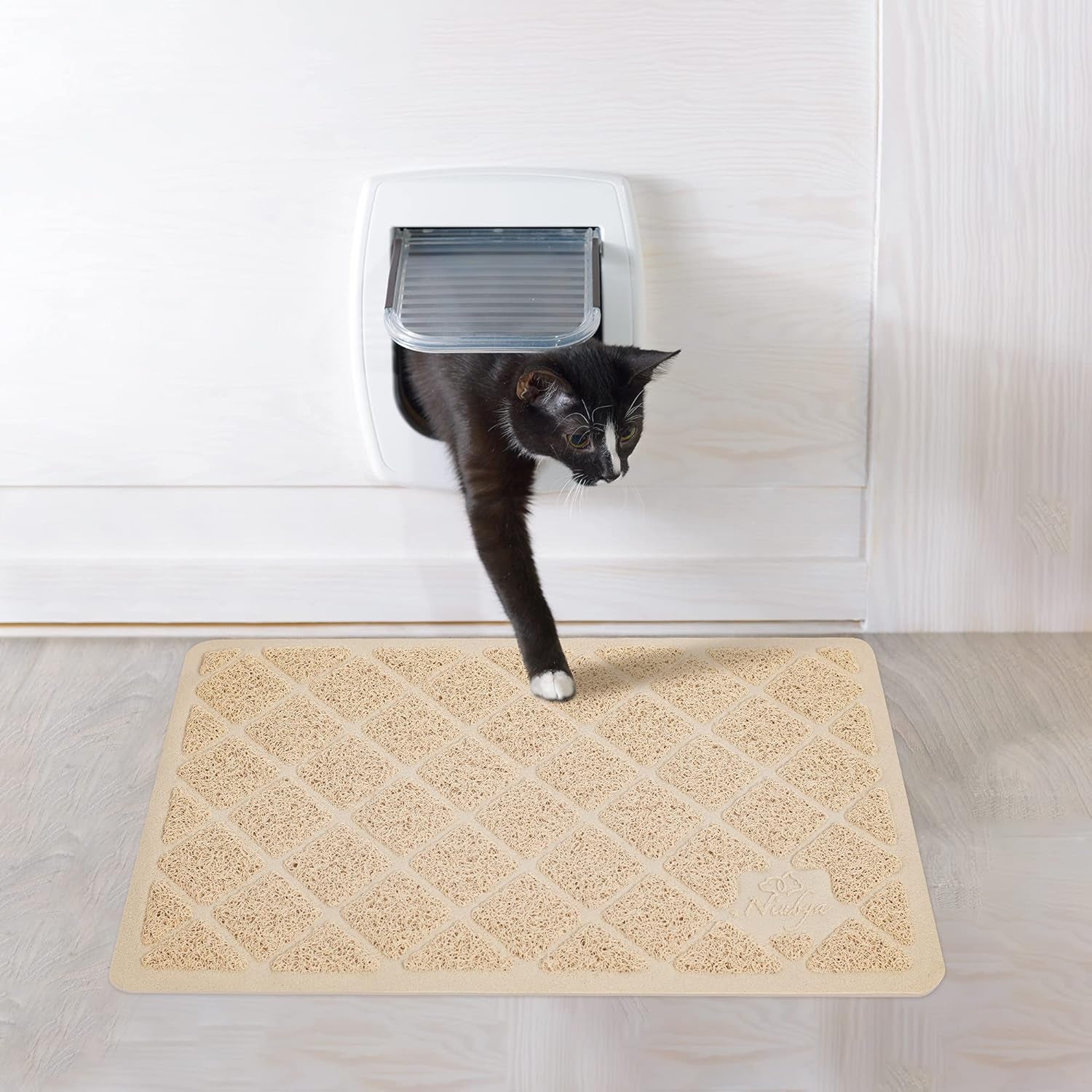 Premium Cat Litter Mat, Litter Box Mat with Non-Slip and Waterproof Backing, Litter Trapping Mat Soft on Kitty Paws and Easy to Clean, Cat Mat Traps Litter from Box